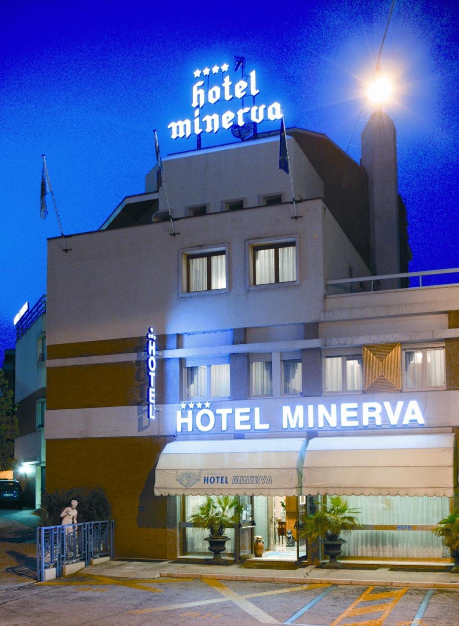 Hotel Minerva Pordenone Buitenkant foto