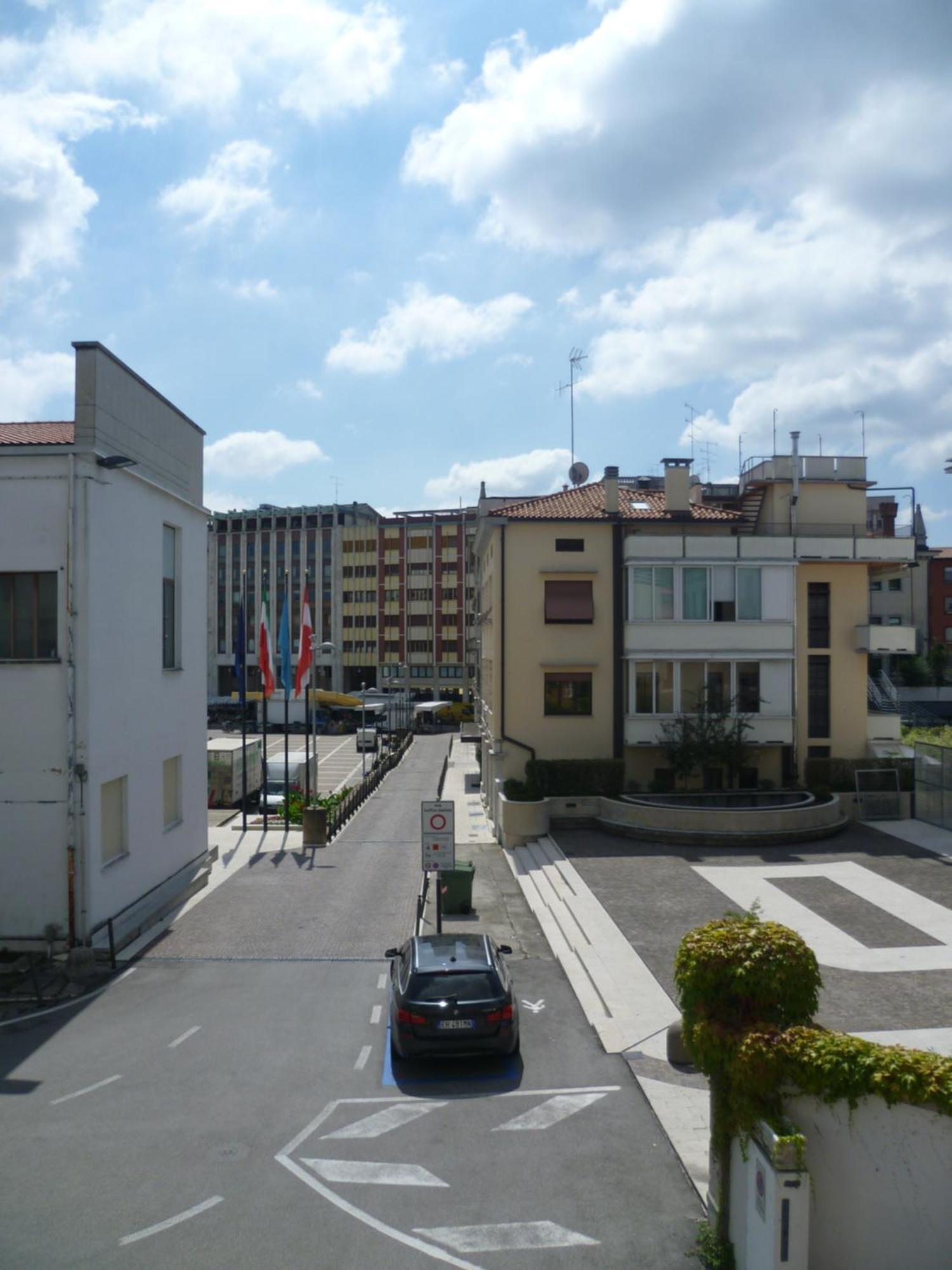 Hotel Minerva Pordenone Buitenkant foto